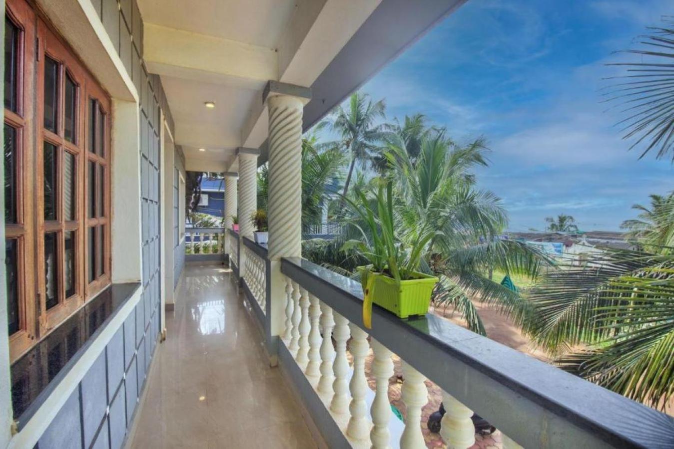 Roseal Beach Front バガ エクステリア 写真
